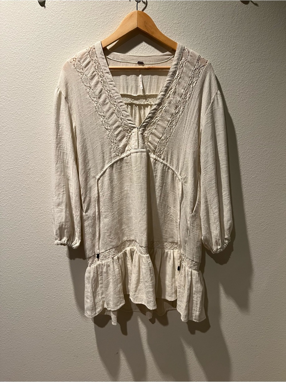 Free People Ivory Lace-Trim V-Neck Peasant Tunic NWOT